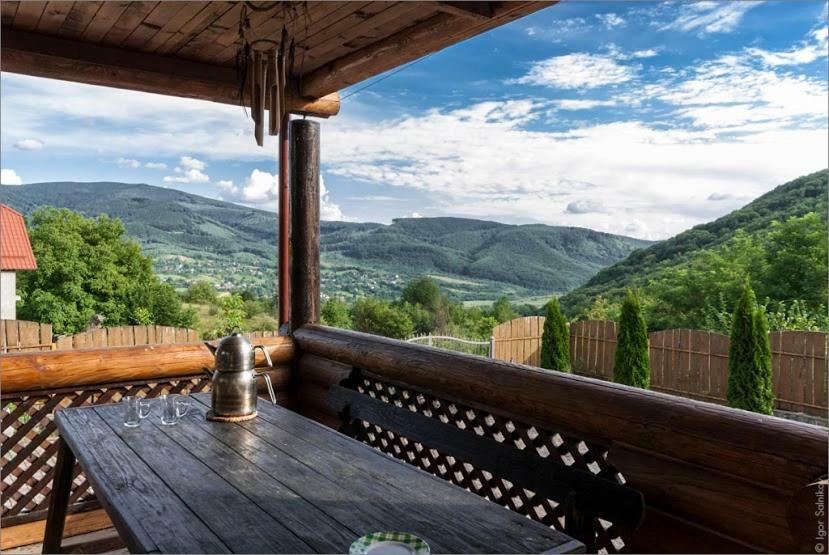 Творча Садиба Swaljawa Exterior foto