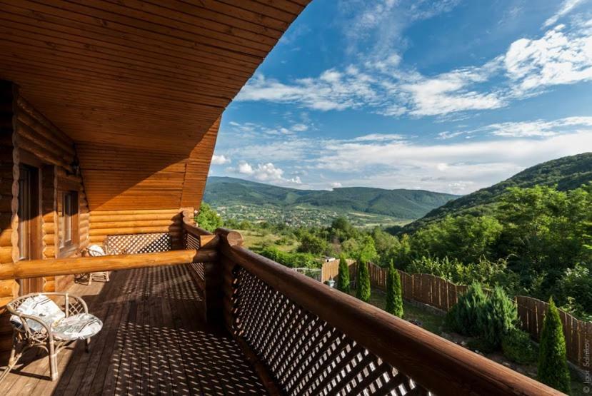 Творча Садиба Swaljawa Exterior foto